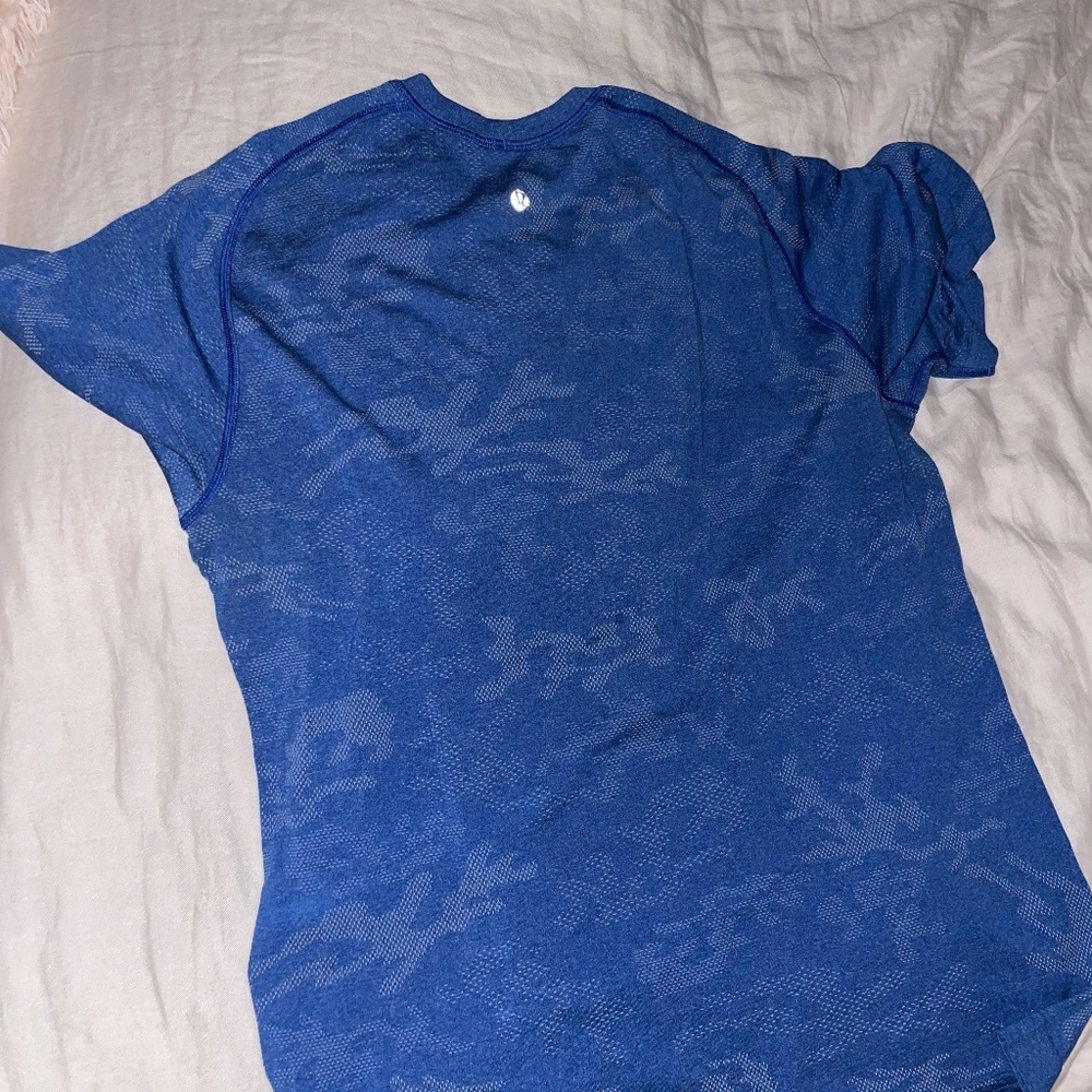 Lululemon Metal Vent Tee Medium